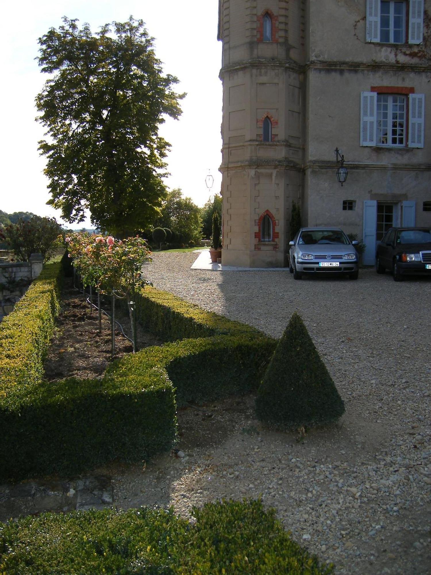Chateau Du Grand Jardin Valensole Exterior photo