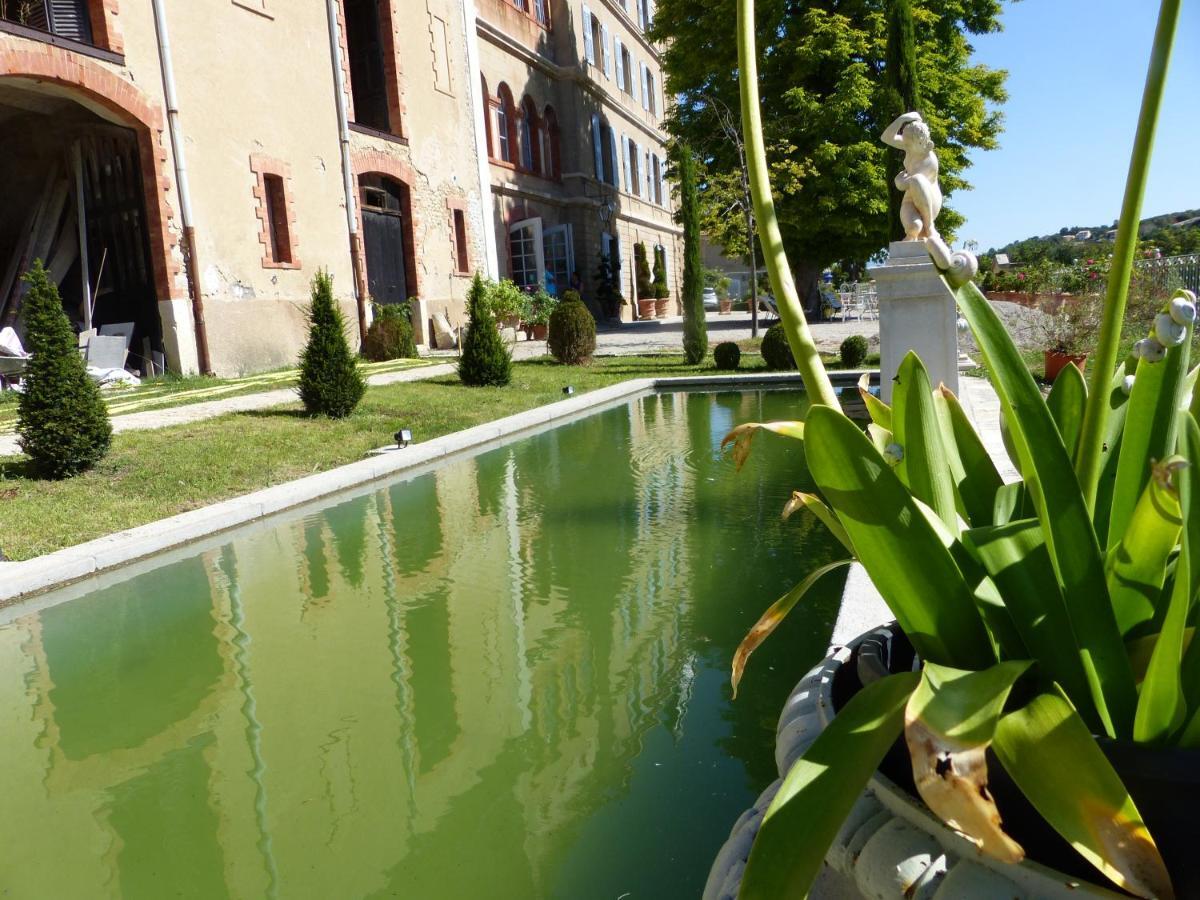 Chateau Du Grand Jardin Valensole Exterior photo