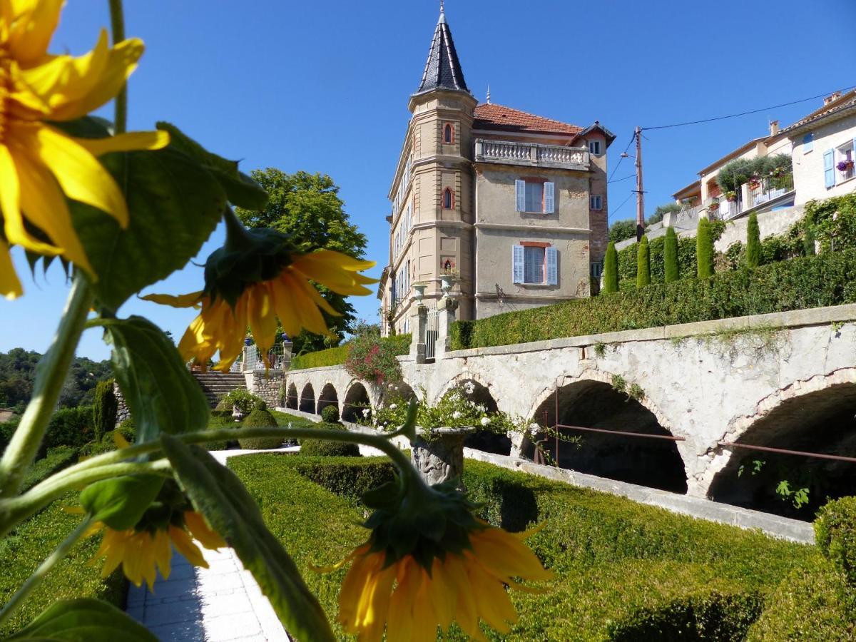 Chateau Du Grand Jardin Valensole Exterior photo